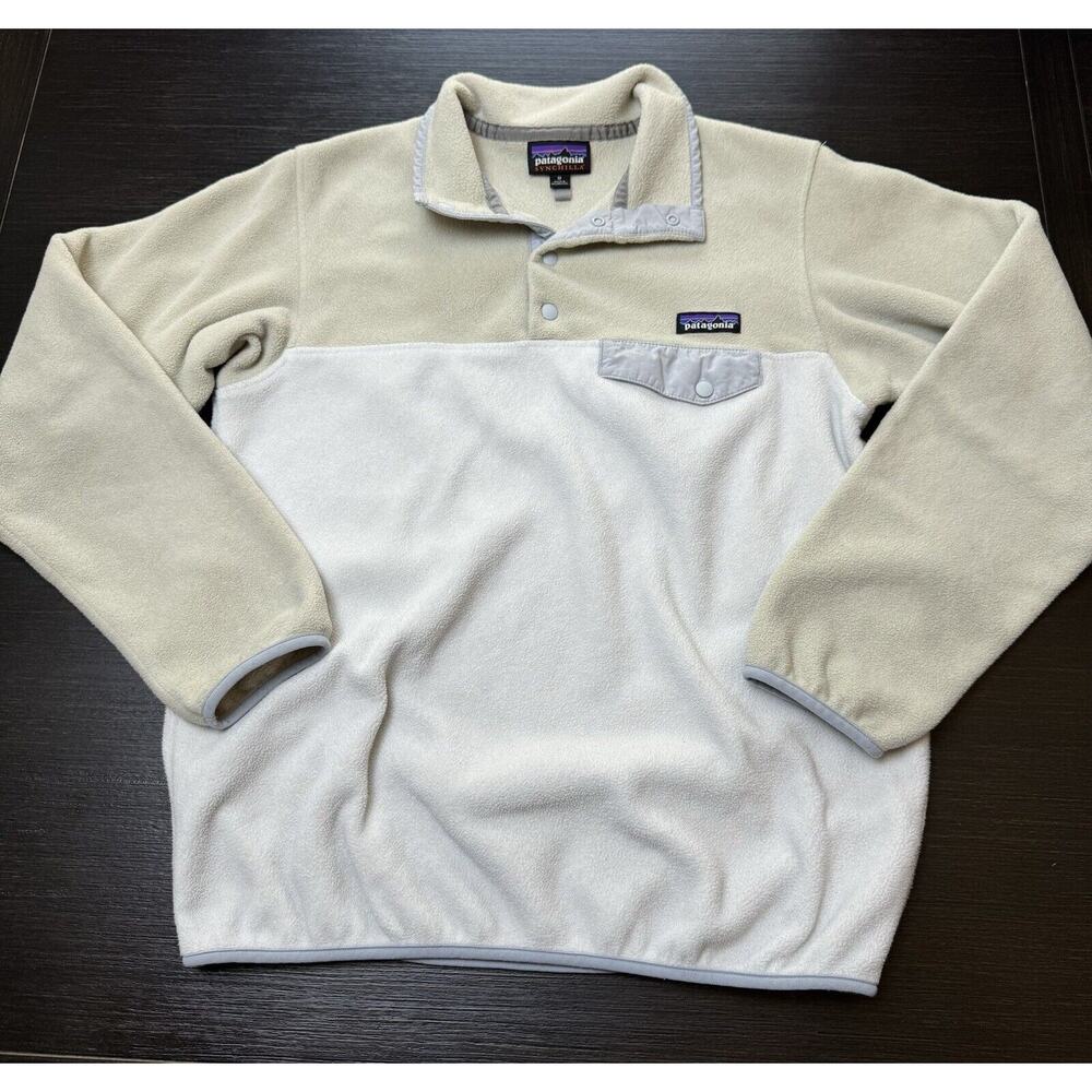 Patagonia Woman’s Synchilla 1/4 Button Pullover Sweater Size M White/Tan